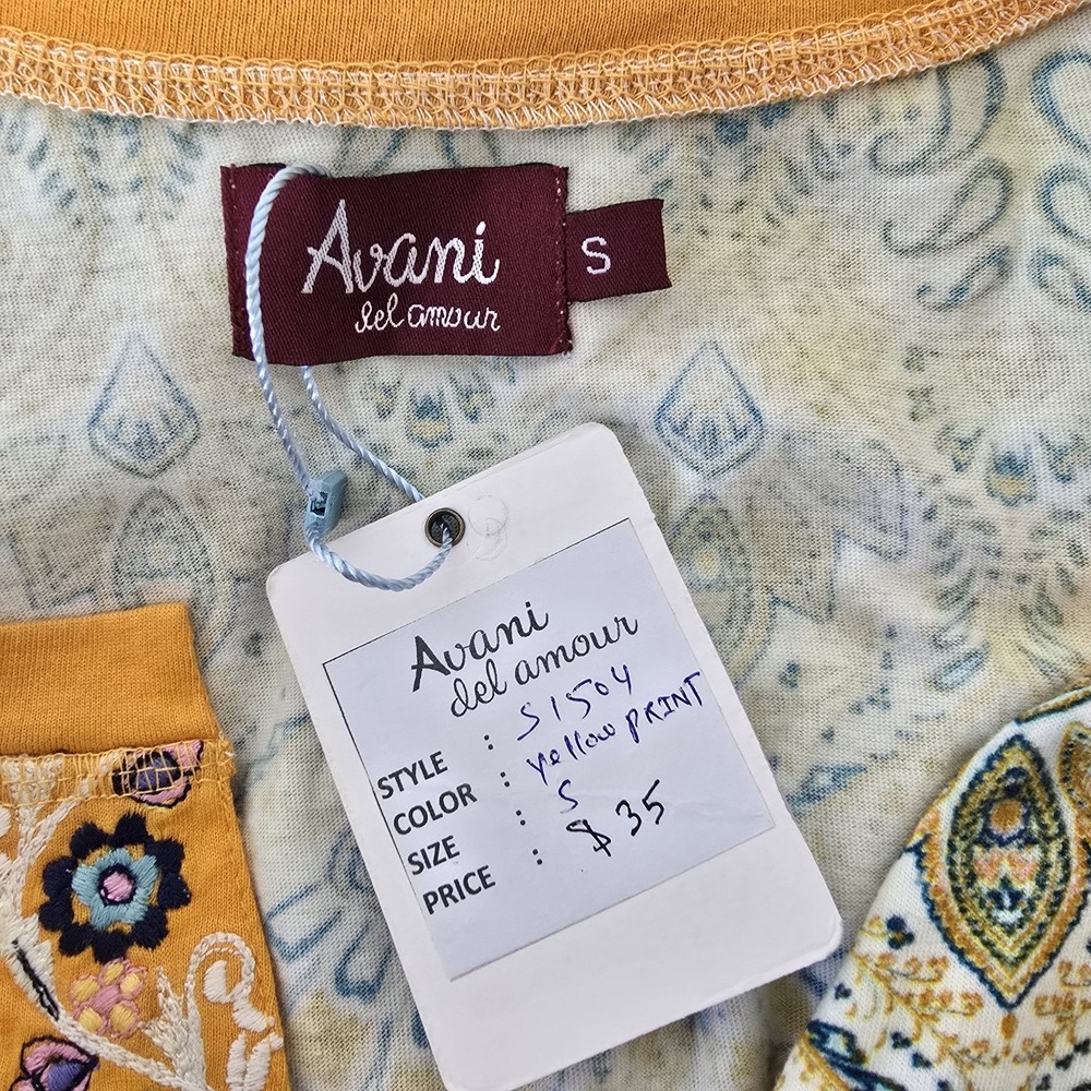 Avani Del Amour Shirt Embroidered Boho Top Long Slv Paisley Floral Size S NWT - Picture 8 of 8